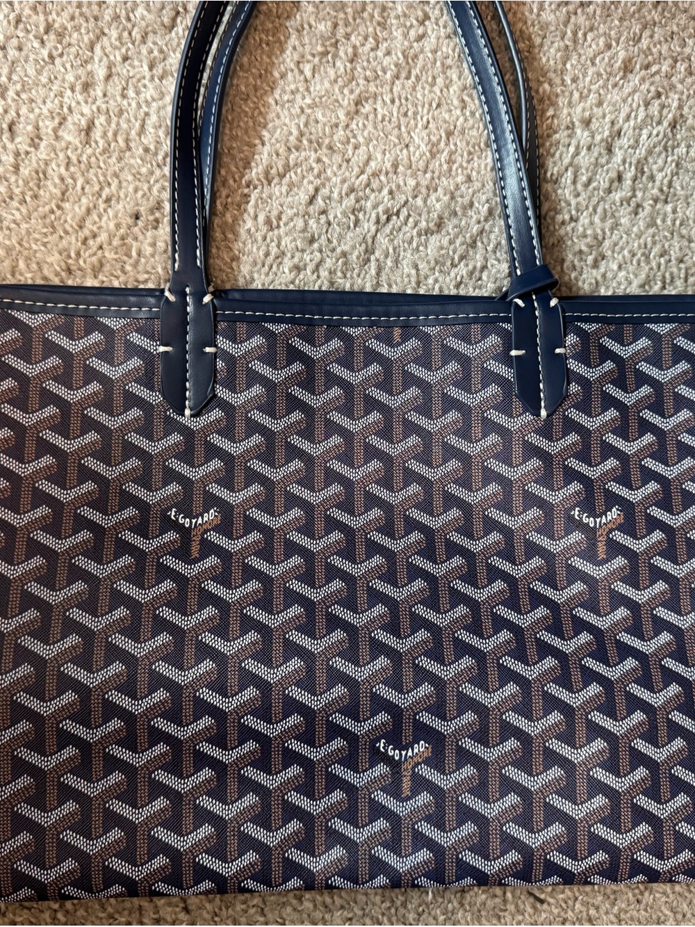 totes Navy Chevron-Patterned Tote with Double Top Handles
